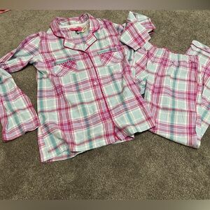 NWT Victoria’s Secret Plaid Button-Up Pajama Set